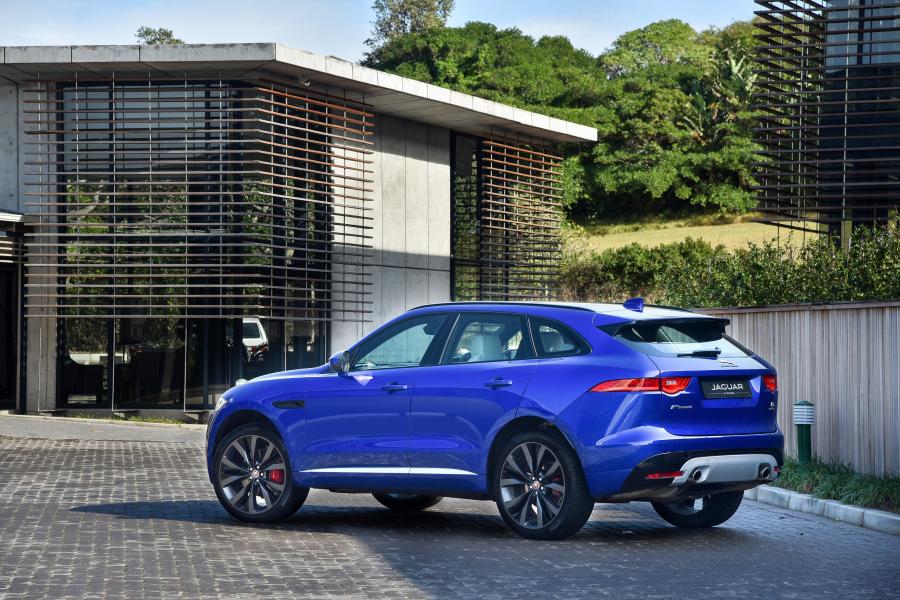  Jaguar F-Pace S 35t AWD 2016 года  (ZA) (фото 25 из 27)
